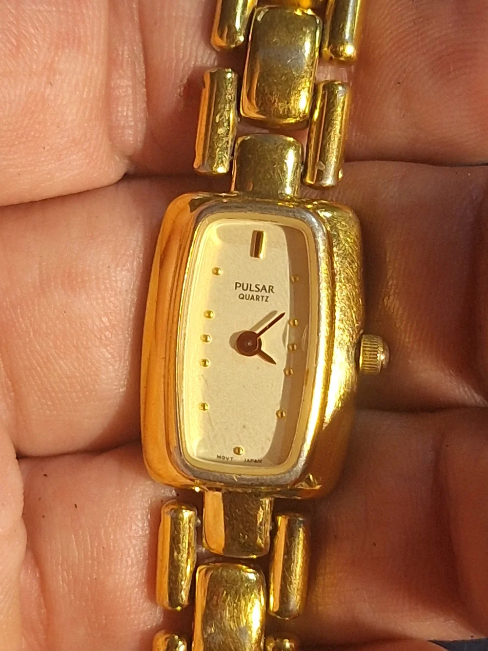 Vintage Pulsar Womens Gold Tone Cocktail Watch Tonneau Link Bracelet NEW BATTERY